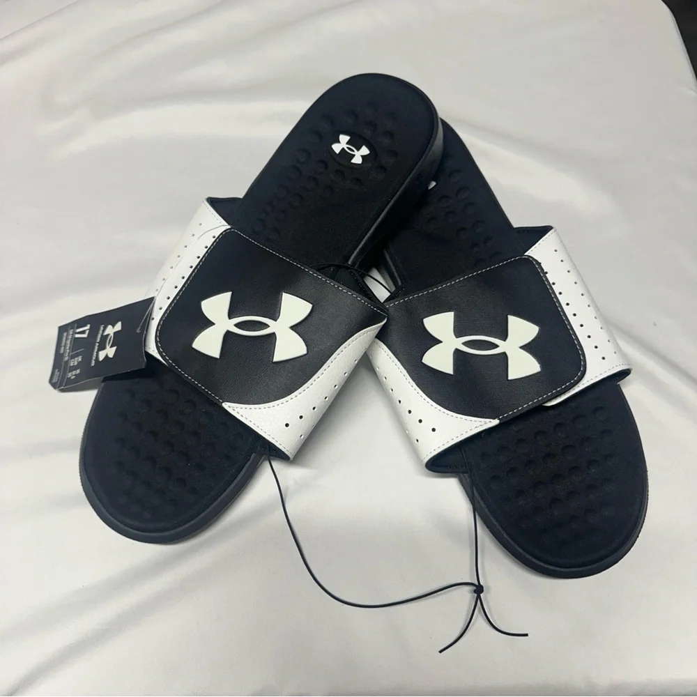 New Under Armour Mens Ignite Pro Slide Athletic Sandals  Size 17 Black And White